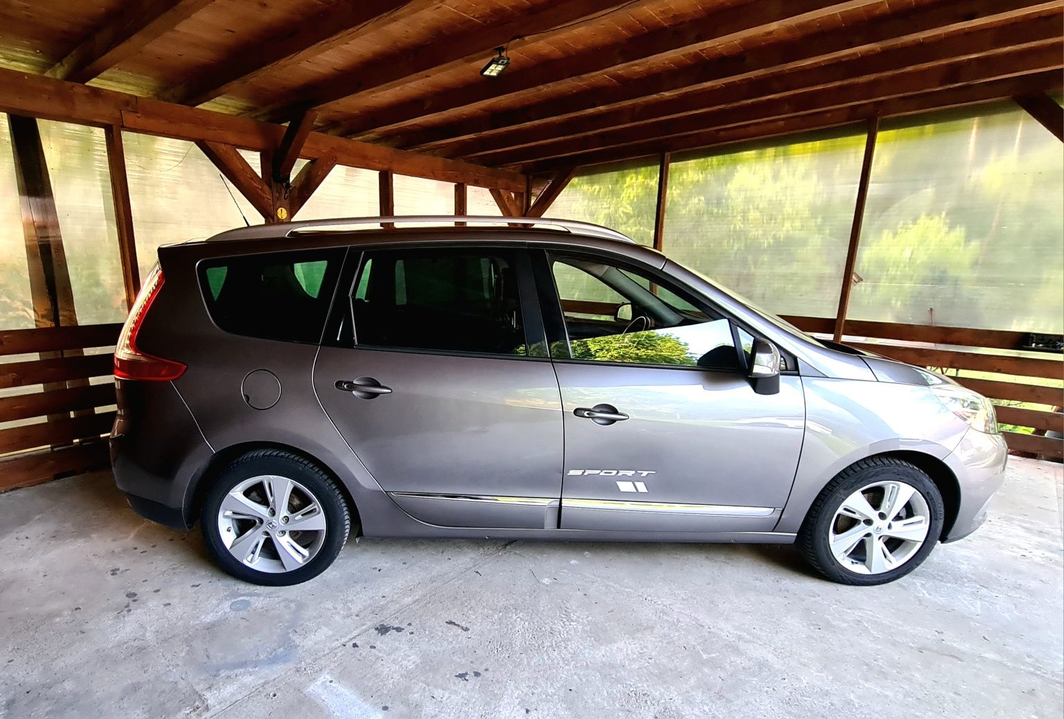Renault Grand Scenic,  1.5 dci , an 2015 /  7 locuri
