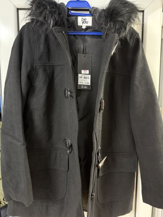 Зимно палто. Ново с етикет!