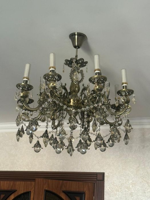 Люстра (состояние отличное)