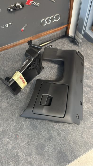 Compartiment volan, buzunar volan, torpedou mic Audi A4/A5 B9/B9.5