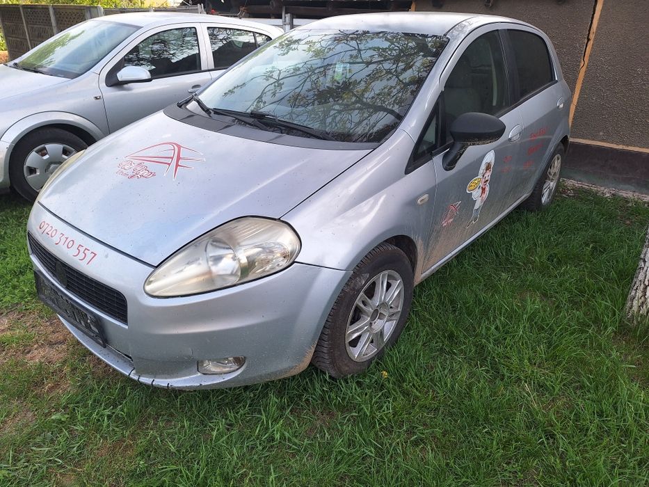 Dezmembrez fiat grande punto 1.3 diesel