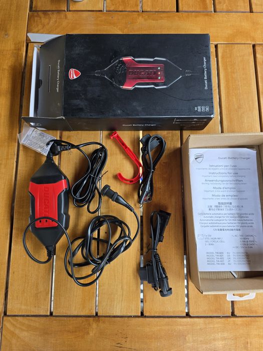 Ducati Redresor încărcător baterie moto