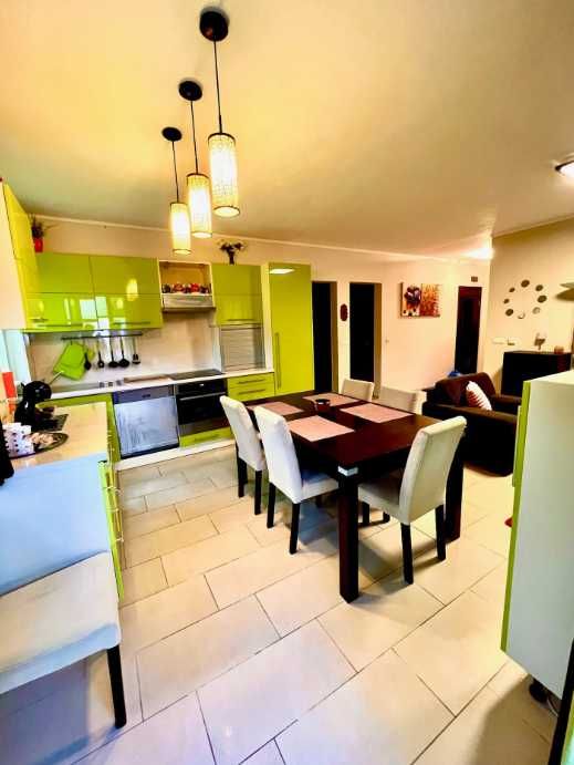 Дава се под наем Тристаен апартамент в Пловдив, Съдийски - 78 кв.м за 331.5 € - Снимка #3