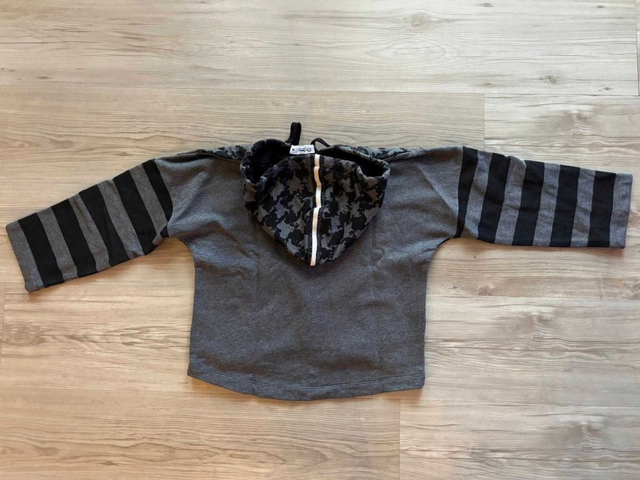 Суитчър SO TWEE - размер 10 години