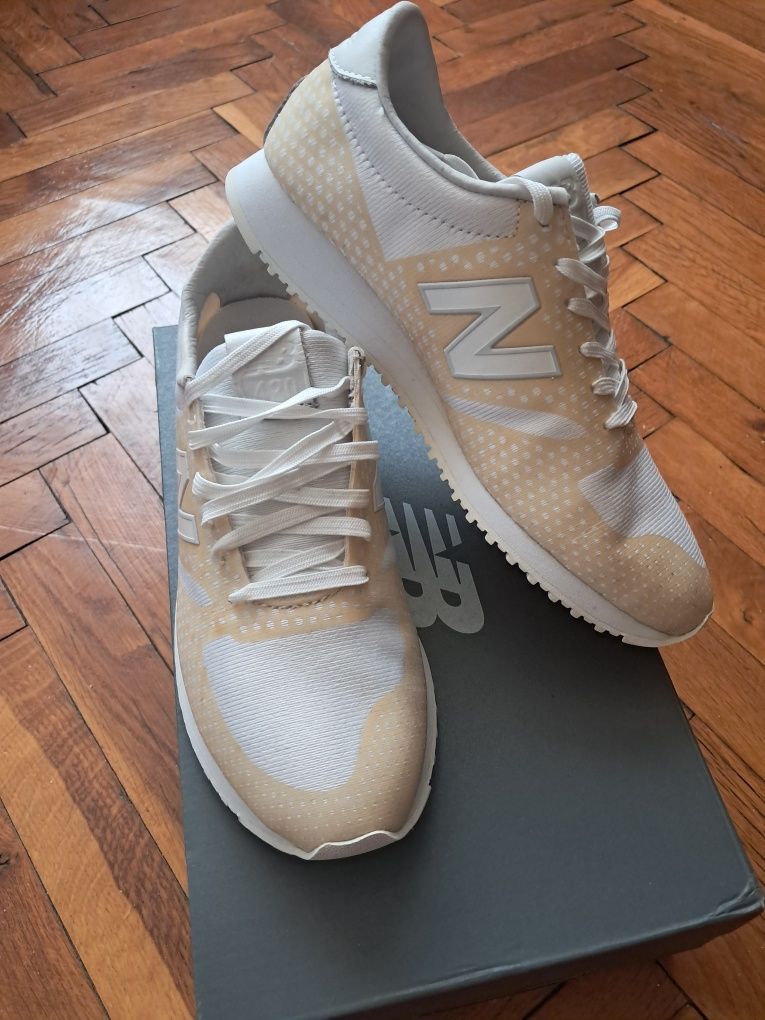 Маратонки New Balance