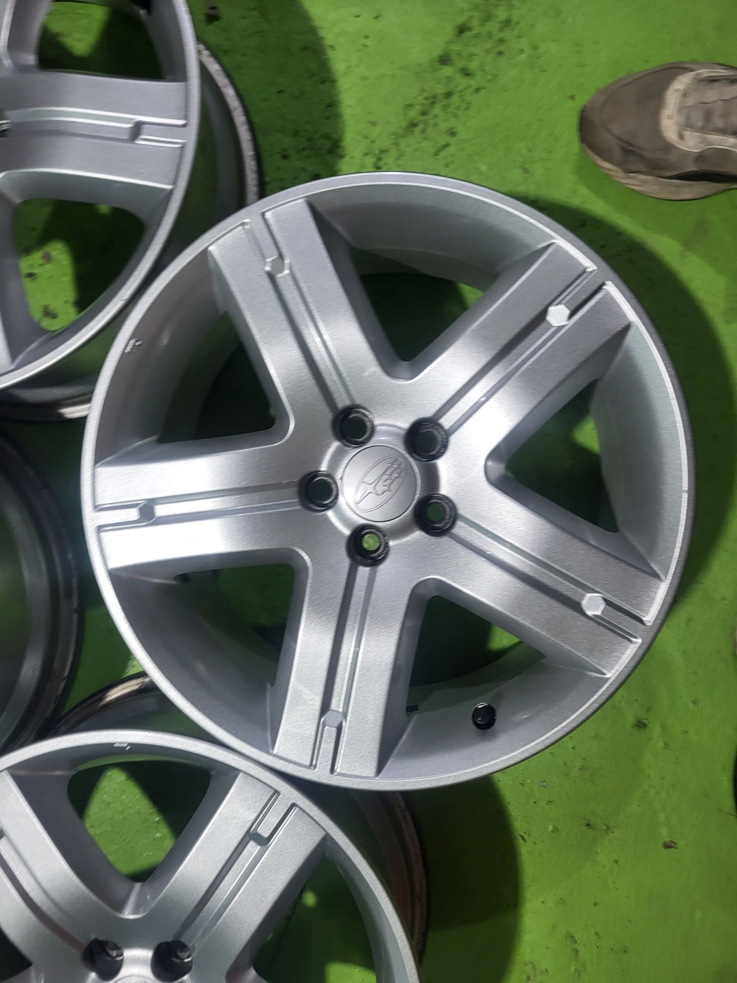 17 5x100 Subaru лети джанти 5х100 субару