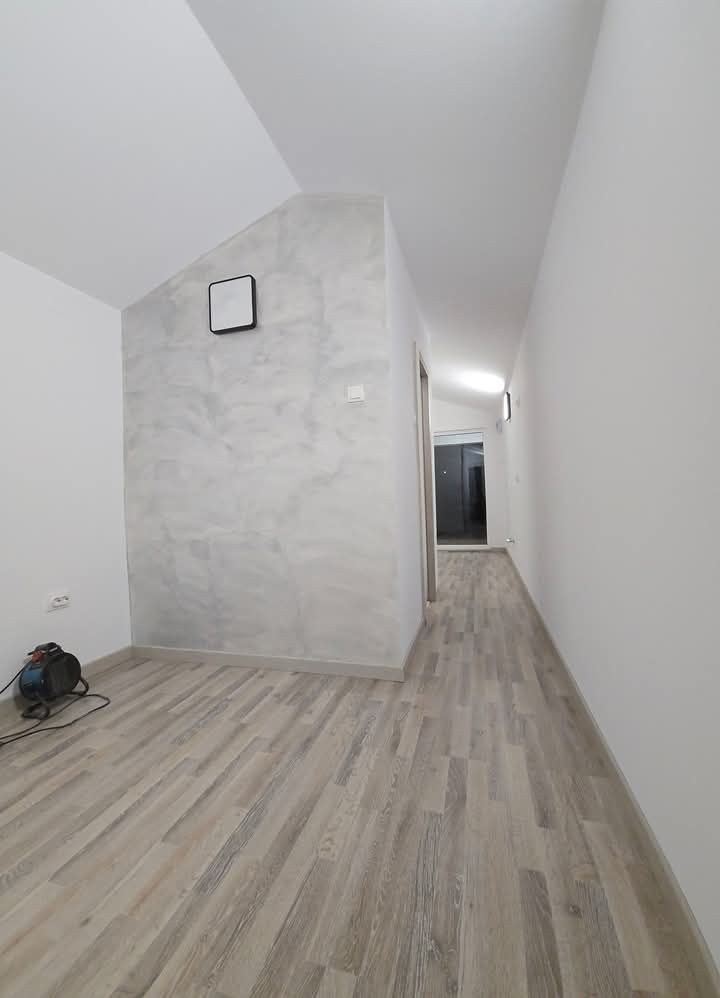 Vând case modulare la comanda clientului