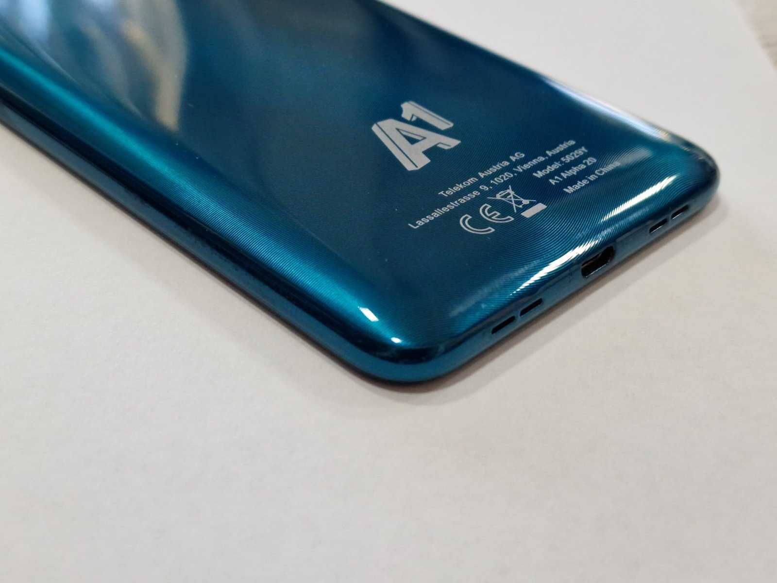 Телефон A1 Alpha 20 / 128GB
