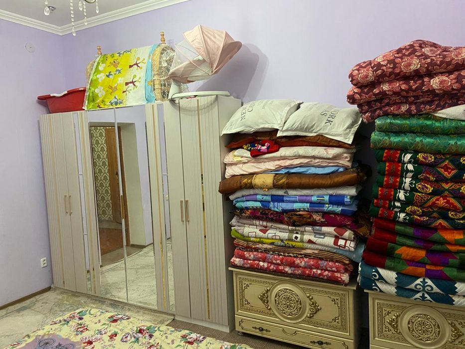 Мебель спалнииии