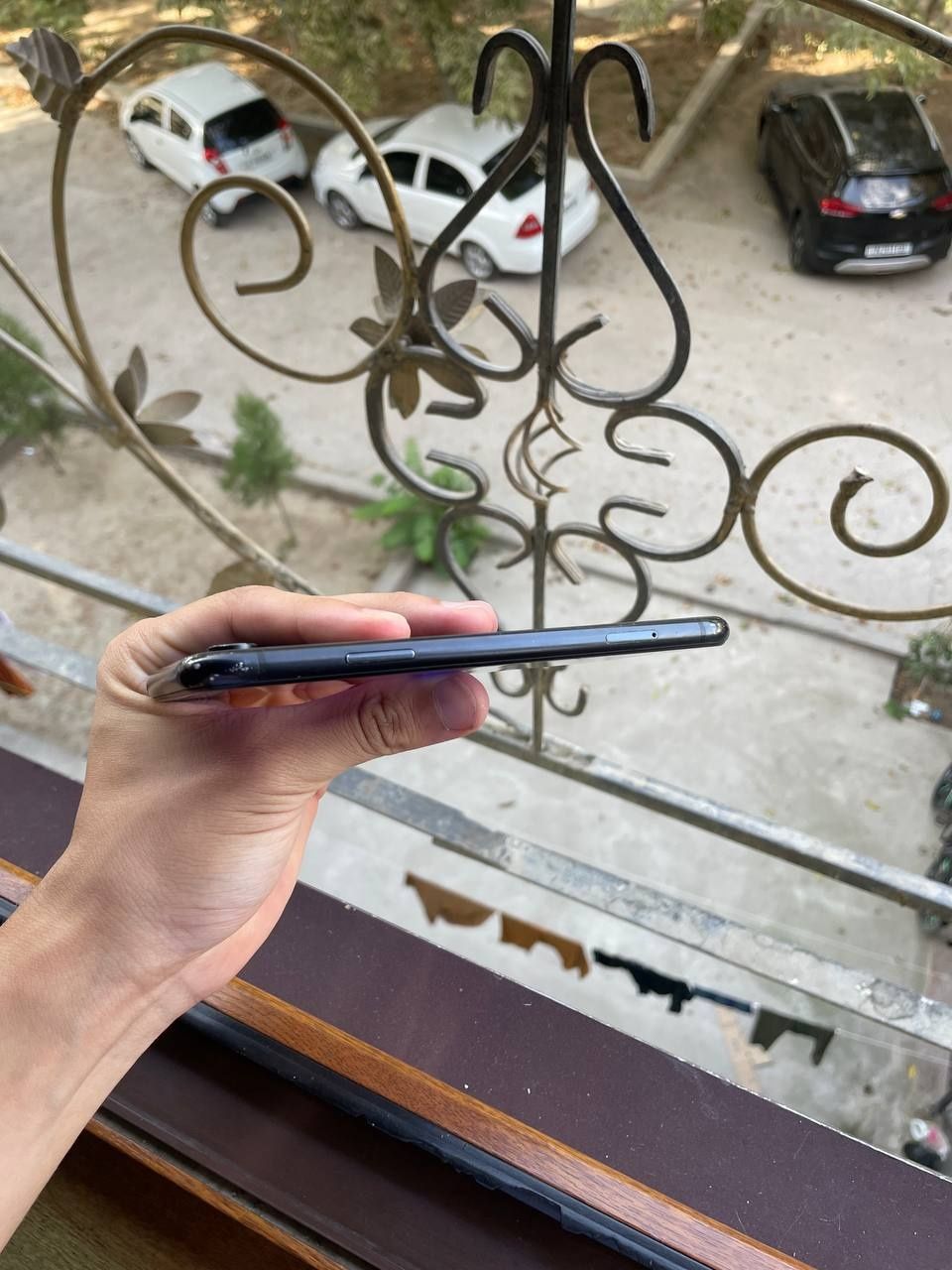 Iphone Xr soriladi