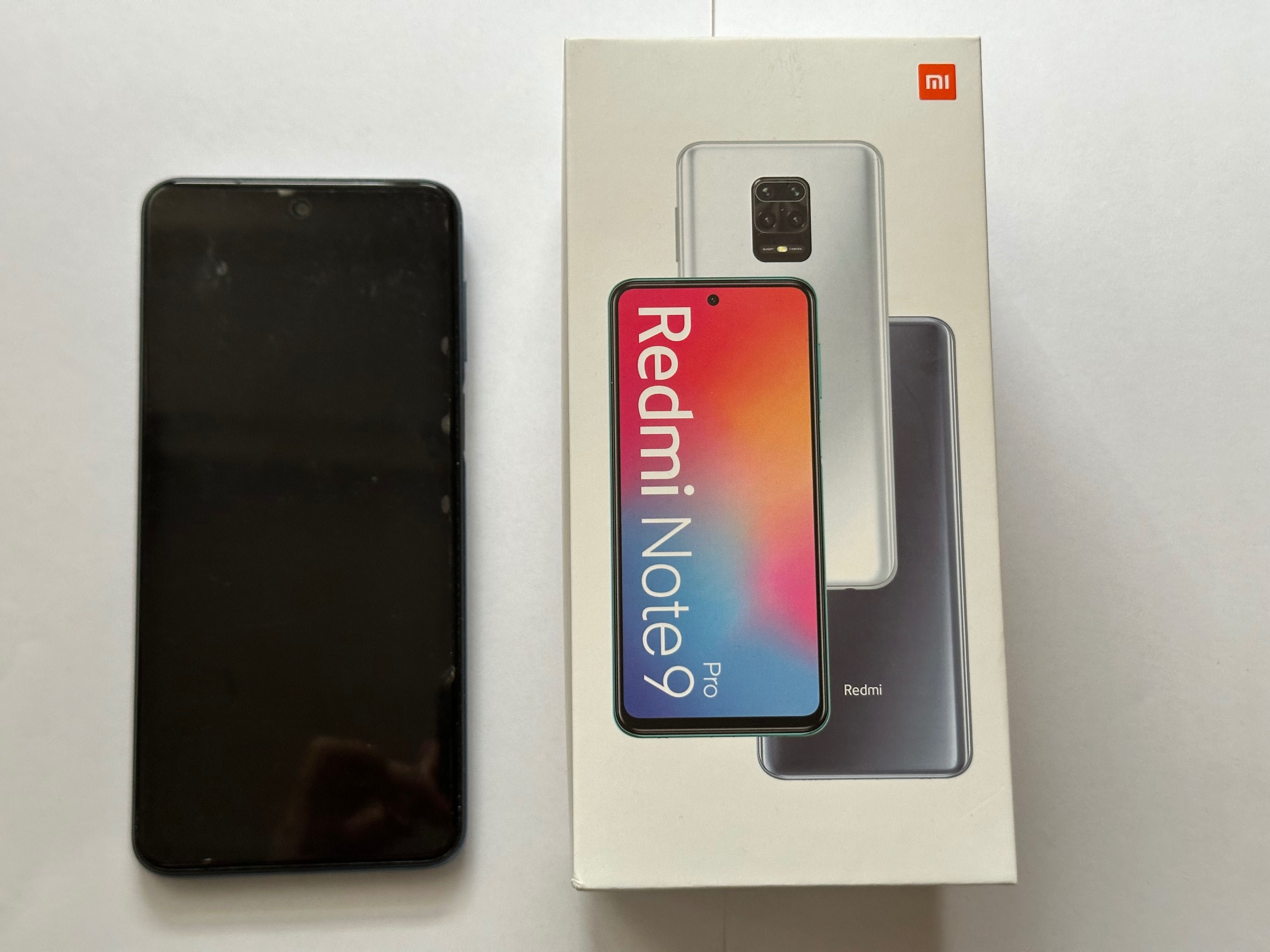 Телефон  Xiomi Redmi Note 9