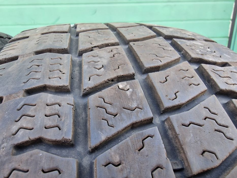 Anvelope 225/55R17C marca Vredestein, DOT 2024
