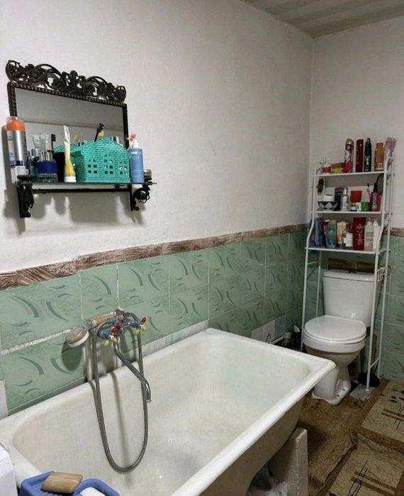 Продается дом в центре 2/1/1 м Чкалова сейчас Дустлик, 0,6 соток с меб