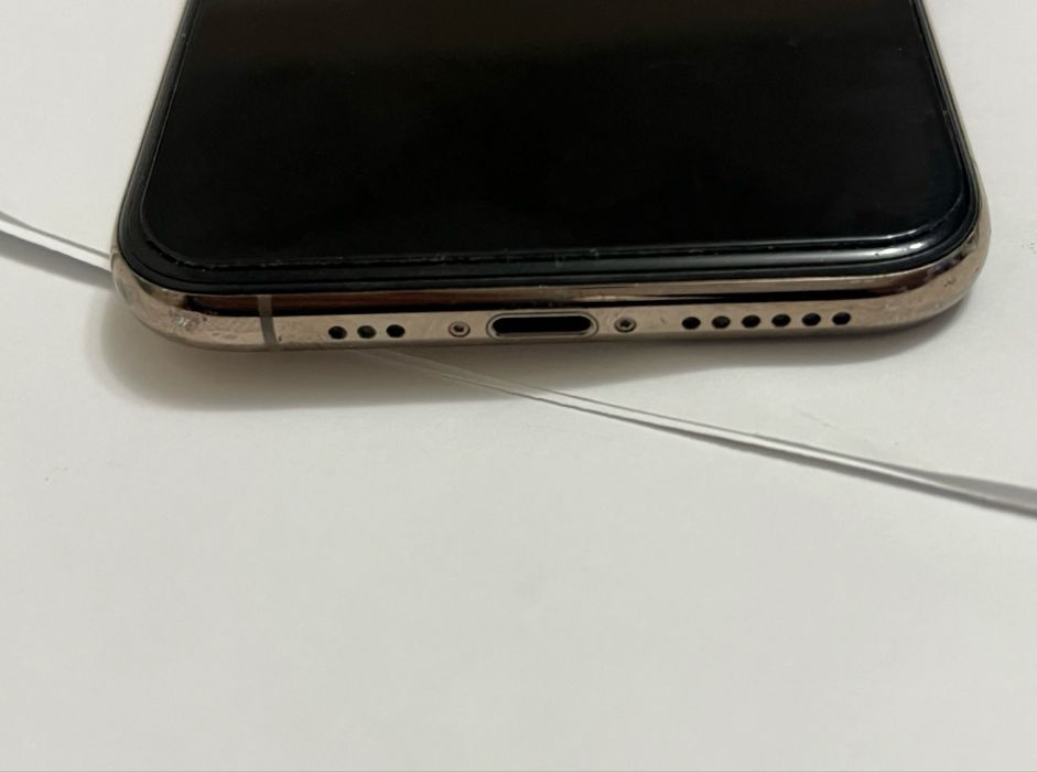Iphone 11 pro 256 Gb, 96% sanatate baterie, liber
