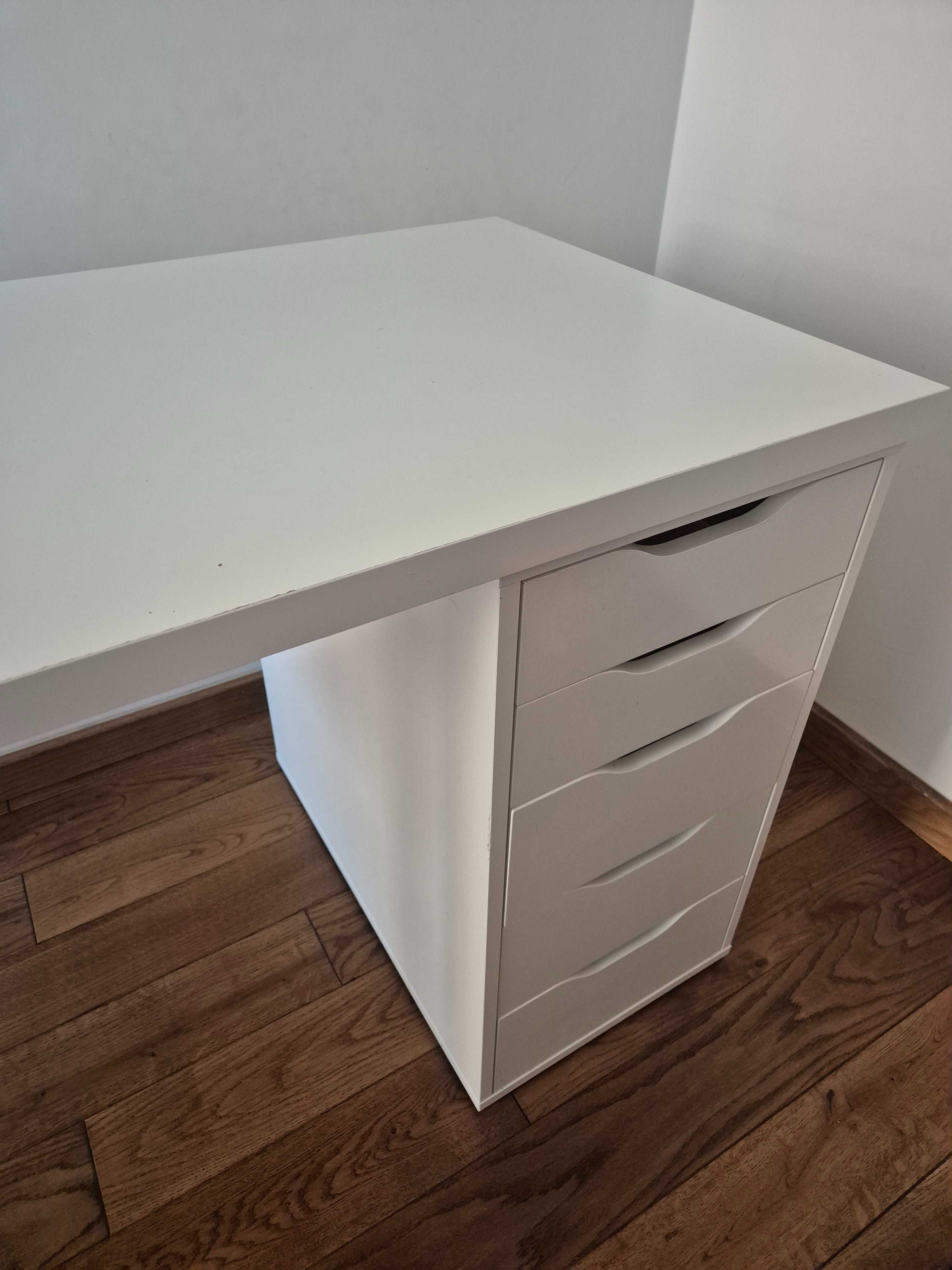 Бюро Икеа 120х60