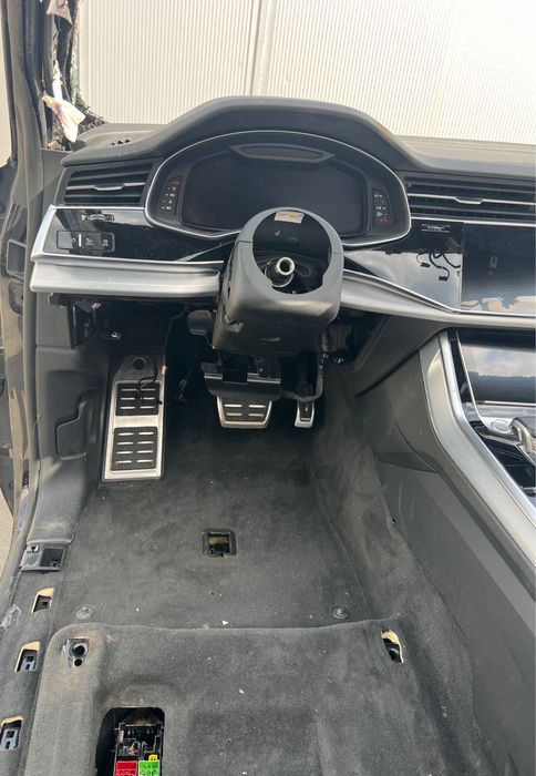 Kit Conversie Anglia-Europa Mutare Volan Audi Q8