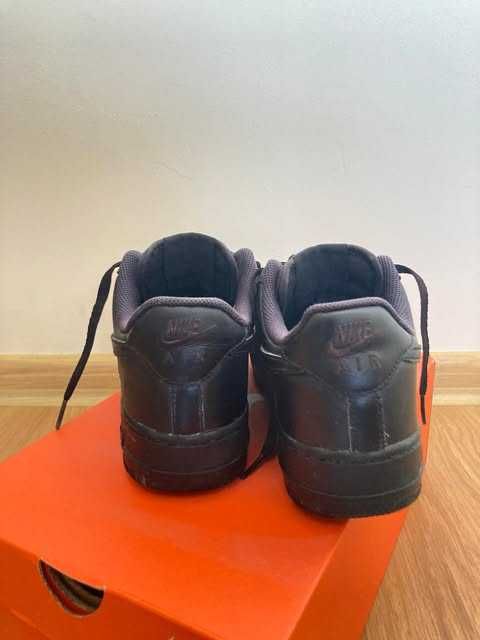 Обувки Nike Air Force 1 Low ‘07
