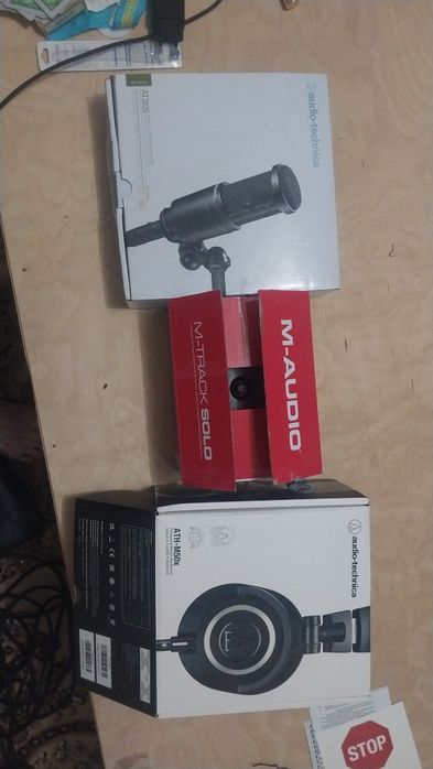 Звуковой карта, студийный микрофон,  наушник сатылады