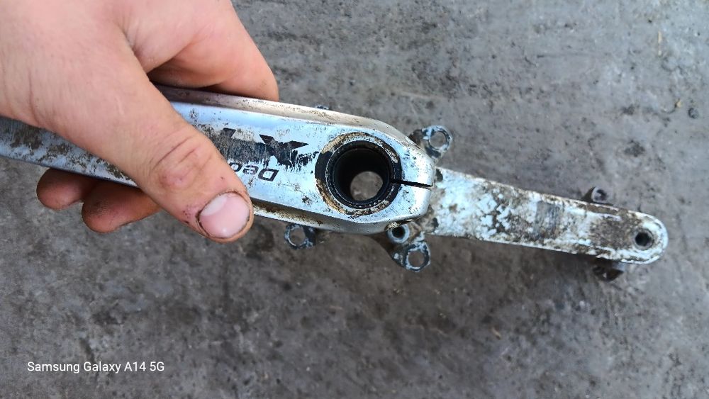 Vind pedale xt în stare foarte bună