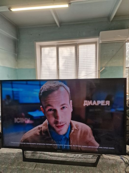 Телевизор Sony KDL-48WD653