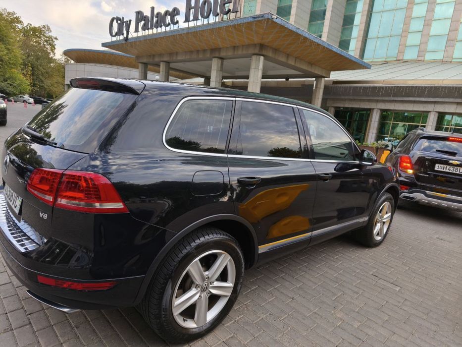 Volkswagen Touareg sotiladi