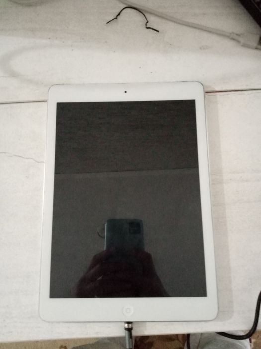 Продам ipad в отличном состоянии