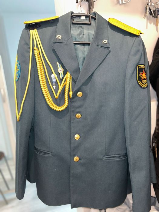 Продам Парадку Размер 48-50