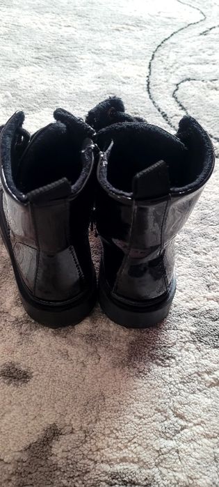 Ghete fete h&m mărimea 28