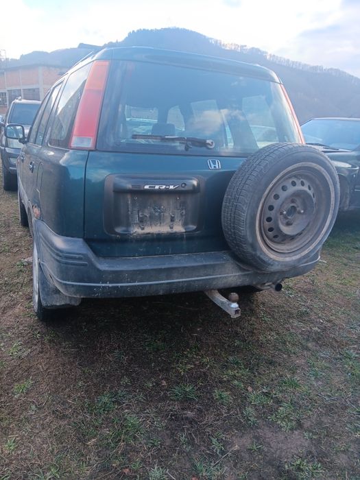 Хонда црв на части