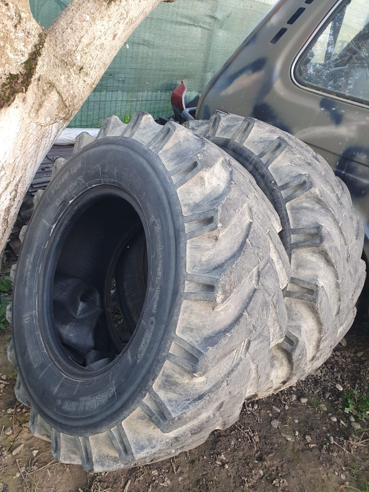 Cauciucuri tractor