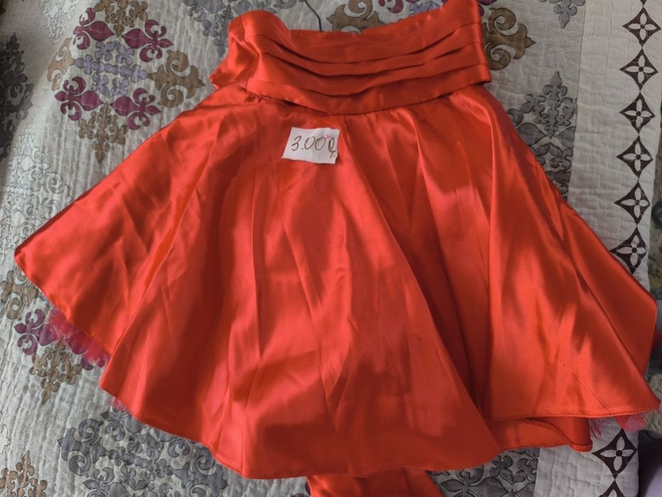 Продам новогоднюю пышную юбку на девочку