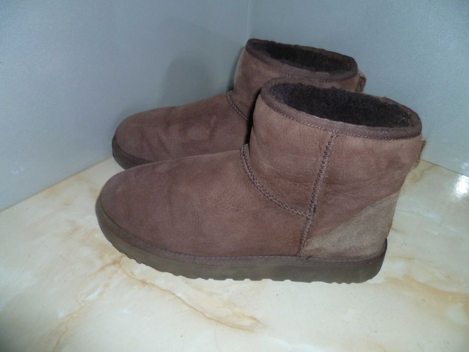 UGG оригинални ботуши №41