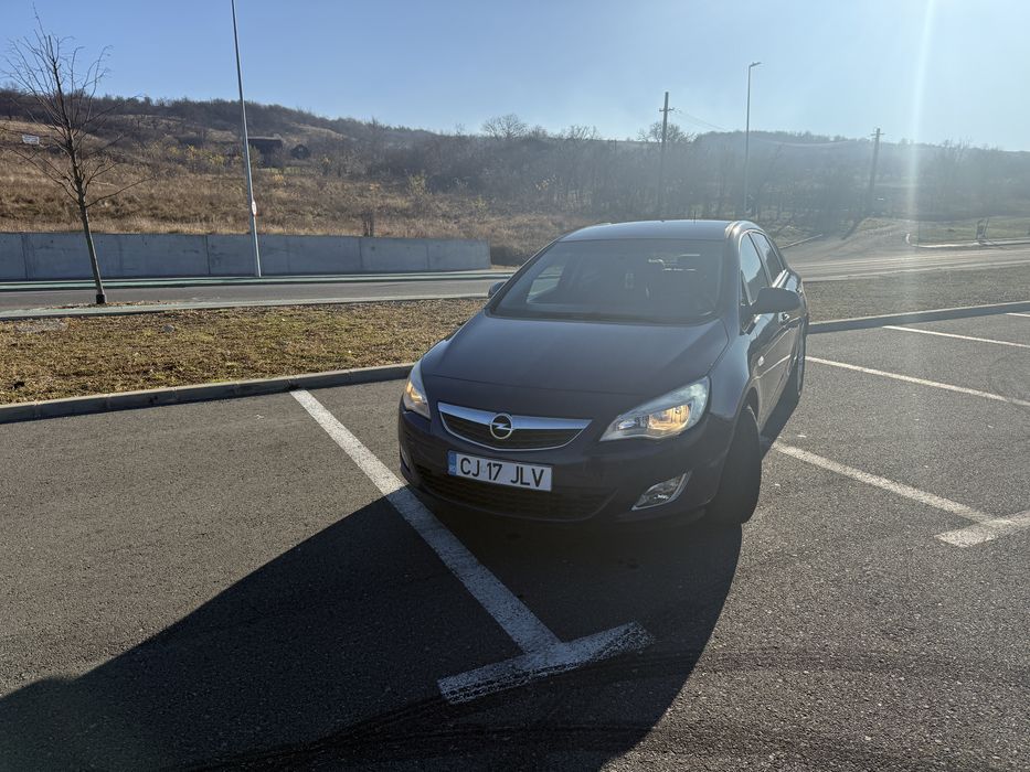 Vand opel astra 2012