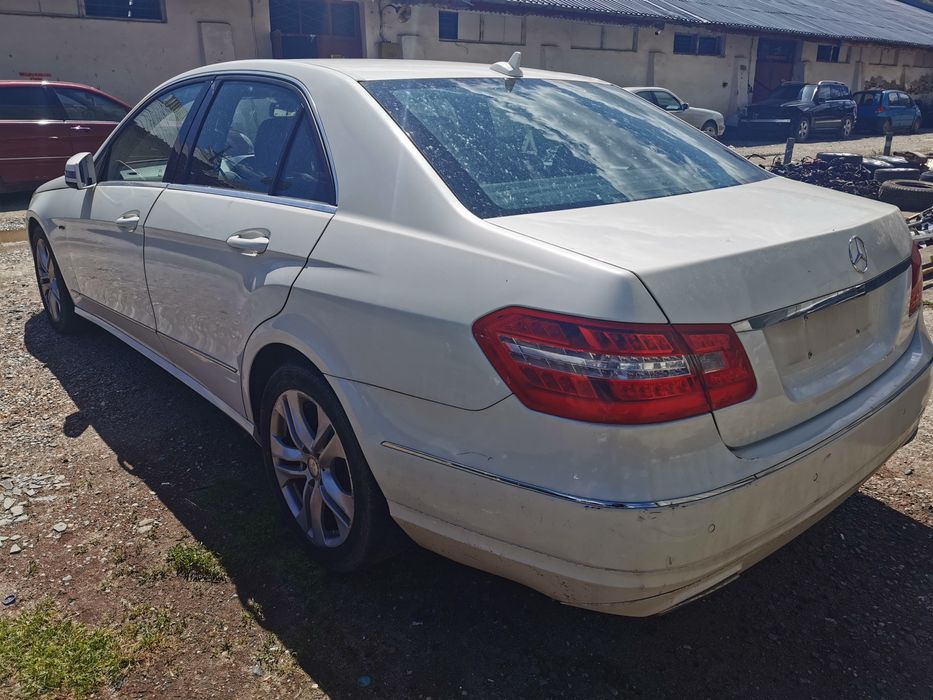 Dezmembrez mercedes e class w 212/dezmembrez mercedes/w212