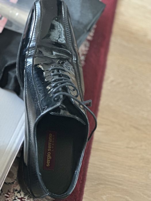 Pantofi de barbati de piele ,model deosebit, Sergio Serrano,40