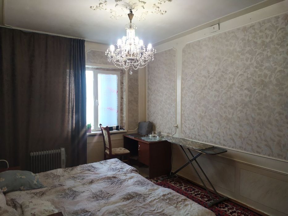 Срочно Продаётся Юнусобод 12-кв 4/5/5 Ипотека нет