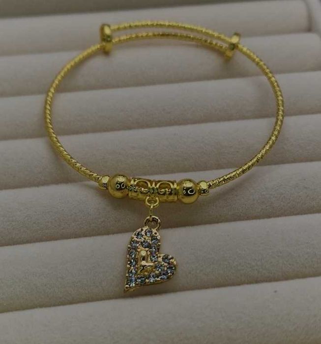 18К позлатена елегантна гривна