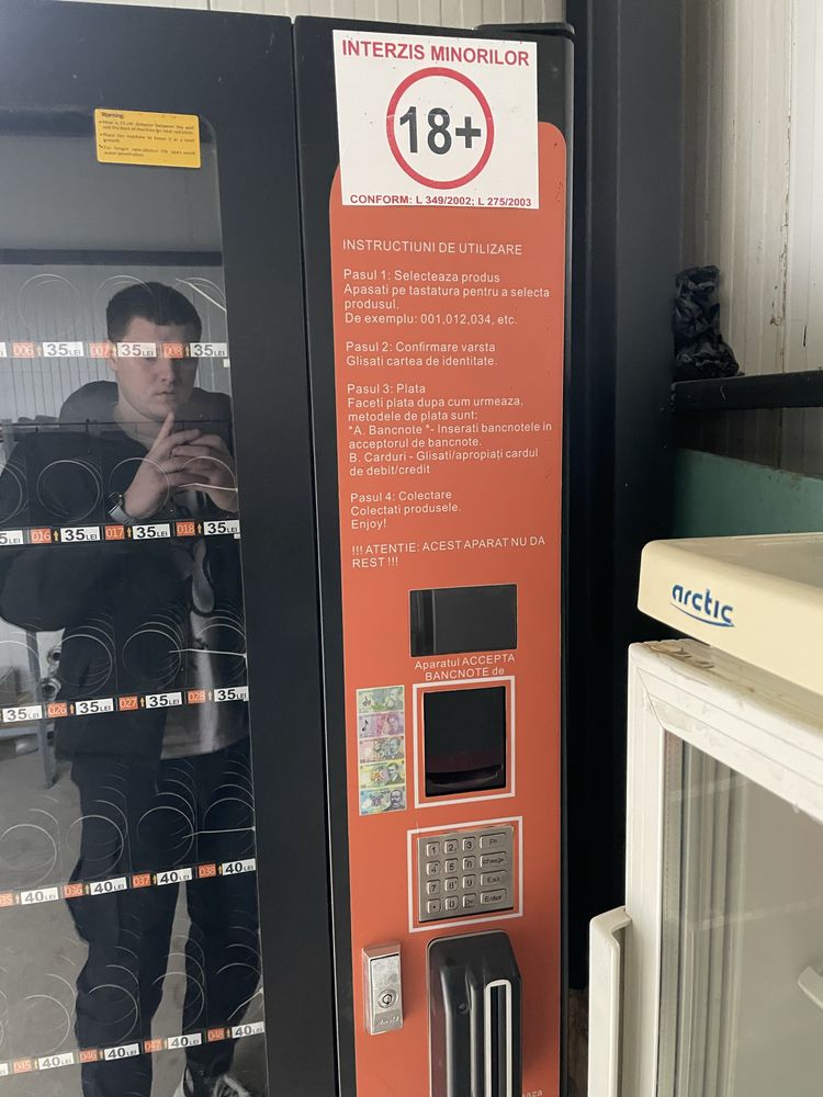 Aparate vanding automat snacks si bauturi