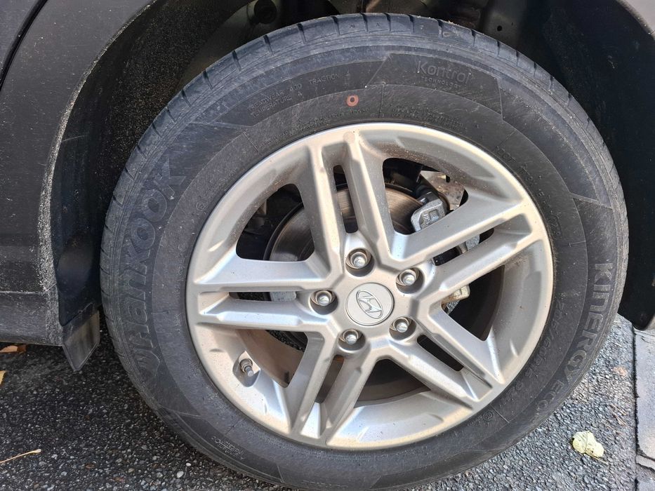 Anvelope Hankook vara Dimensiune 205/60 R16