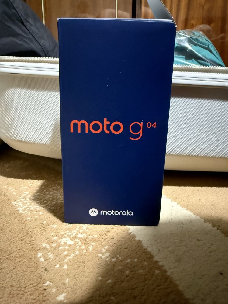 Смартфон Motorola G04