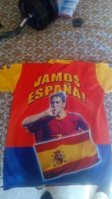 Оригинална нова тениска на Испания, колекционерска