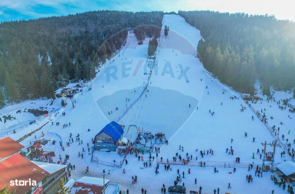 Pensiune de vânzare Arieseni la 100 m de partie