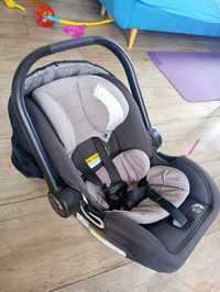 Vand scaun auto Baby Jogger pentru copii (tip scoica) 0 - 13 kg