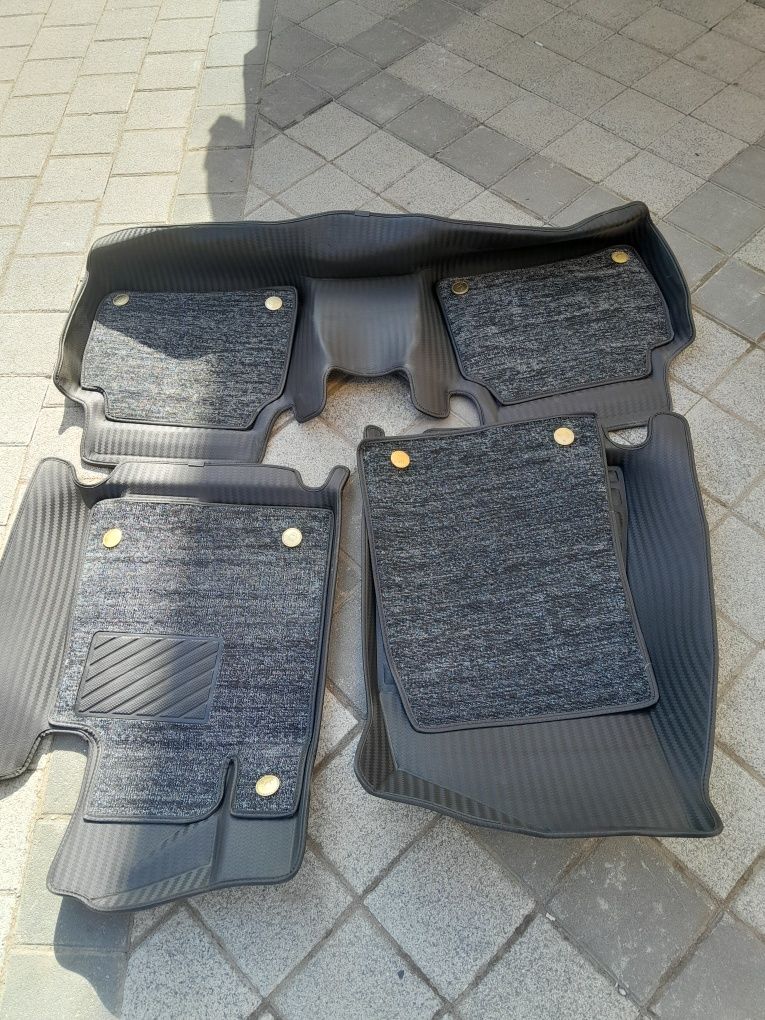 Продам полики КИА 5
