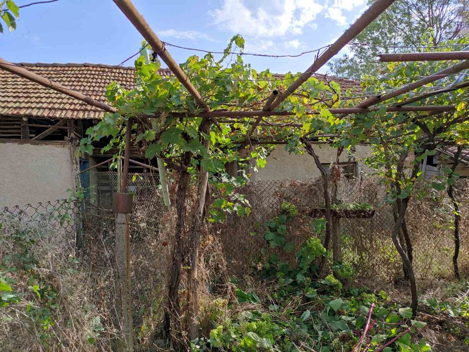 Продава се Къща в с. Паисий, Област Велико Търново - 80 кв.м за 141 €/кв.м - Снимка #9