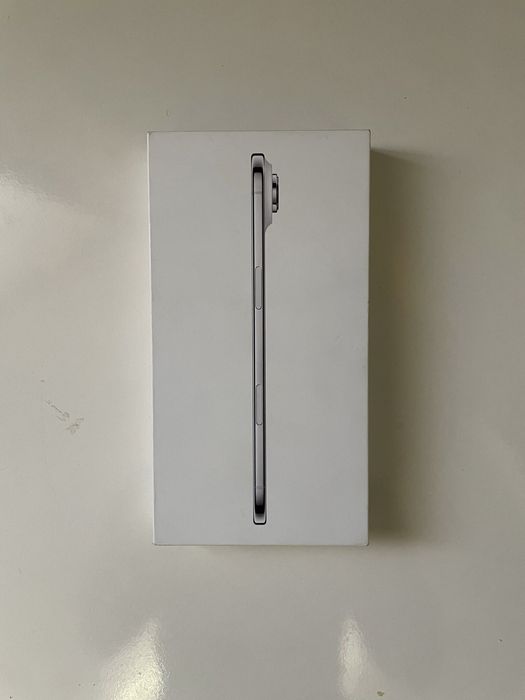 iPhone 17 Air 256Gb Silver SIGILAT