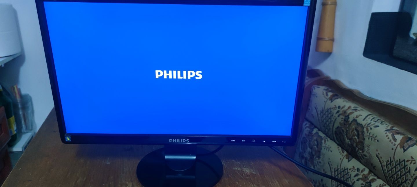 Monitor LCD Philips 223E