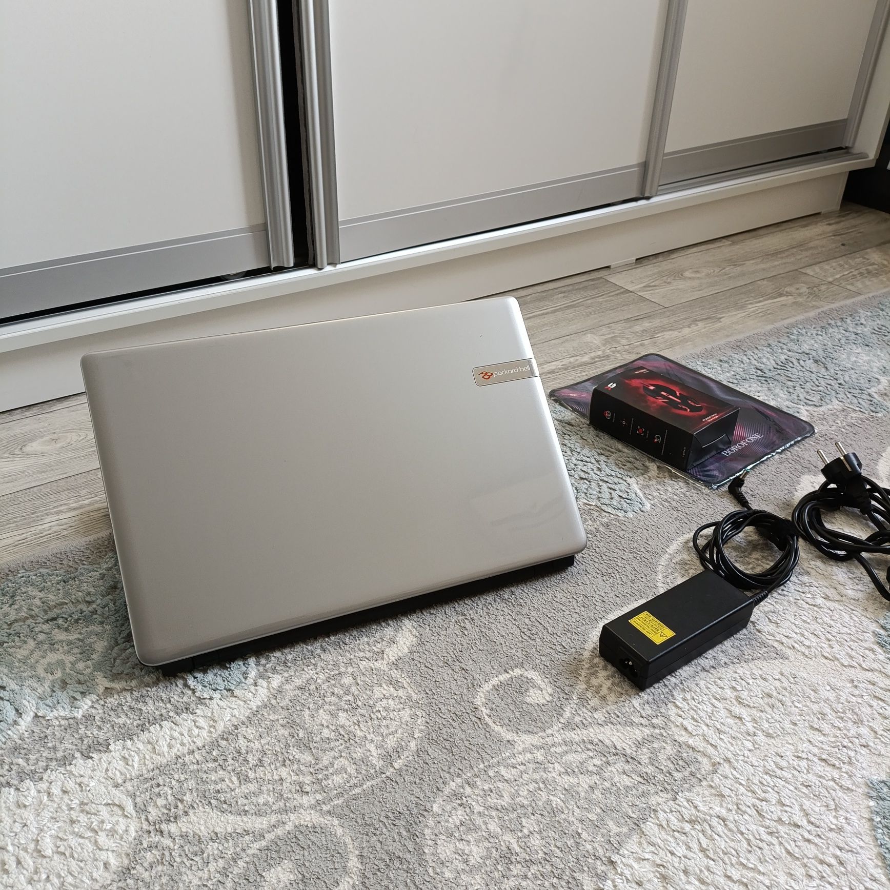 Acer Packard Bell/Core N3520_4-ядра/ОЗУ-4ГБ/SSD-128ГБ/Windows10+Office