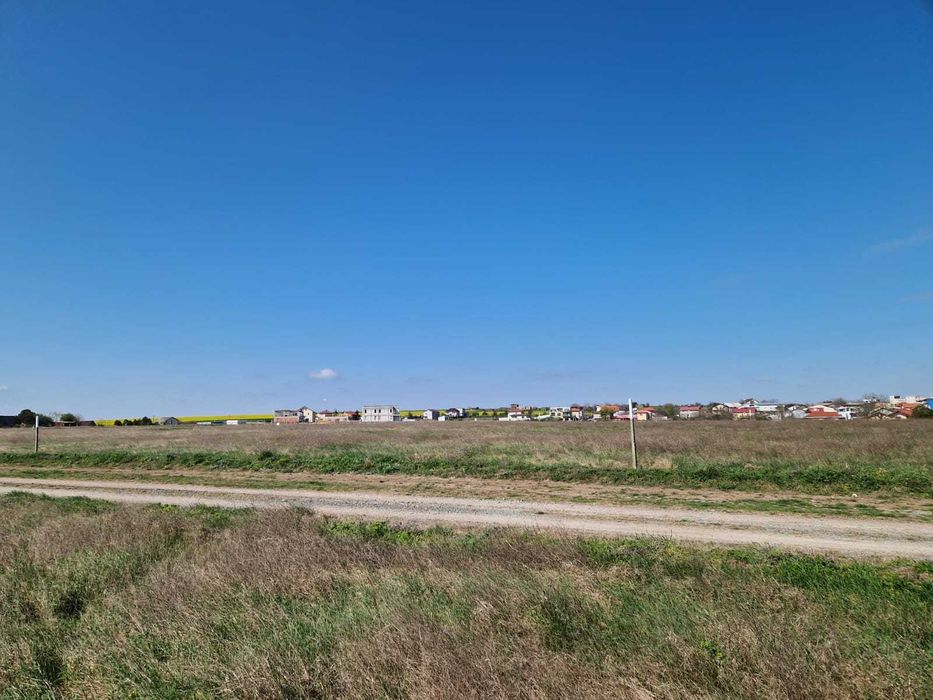 Vanzare teren TECHIRGHIOL