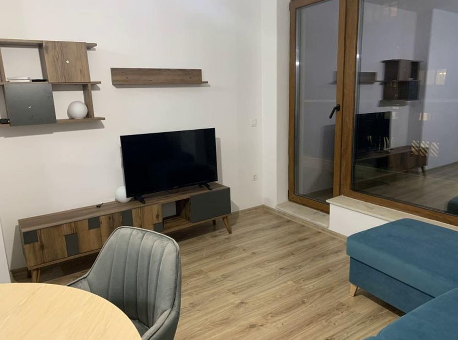 Дава се под наем Двустаен апартамент в София, Зона Б-5 - 77 кв.м за 750 € - Снимка #2